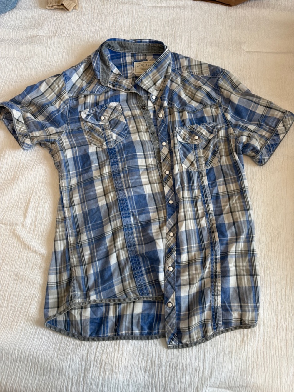 BKE Blue and White Plaid Short-Sleeve Button-Up Shirt